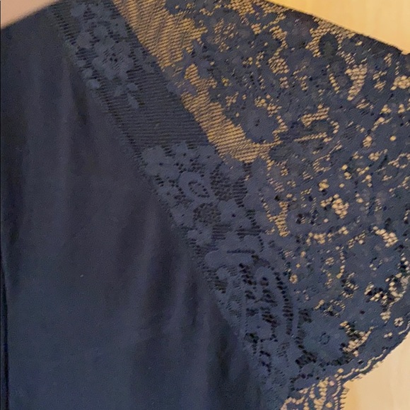 Bebe - Picture 3 of 4